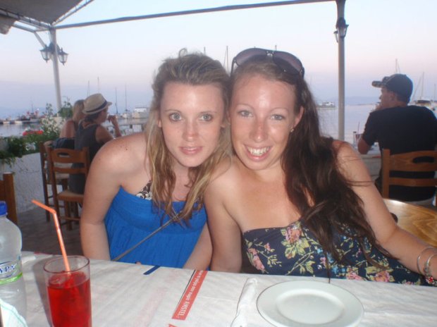 39088_423574198886_8129633_n