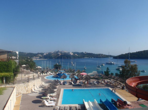 36818_423573923886_7143398_n