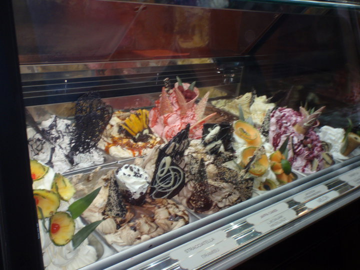 So many ice-cream choices! 
