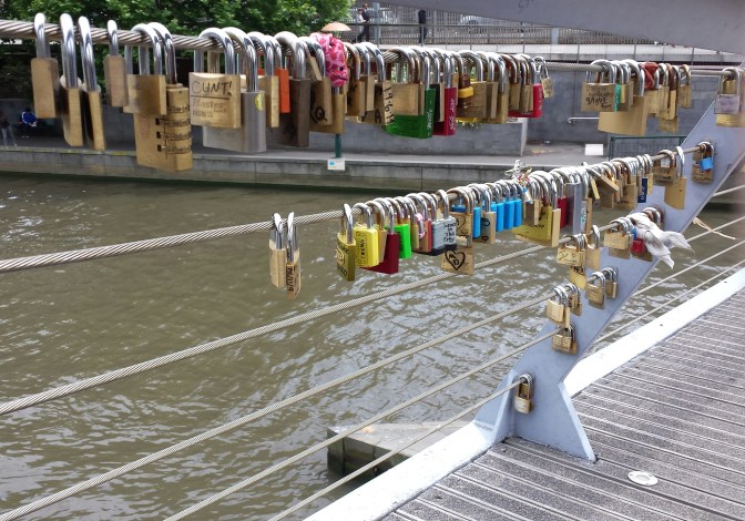 Southbank Love Bridge