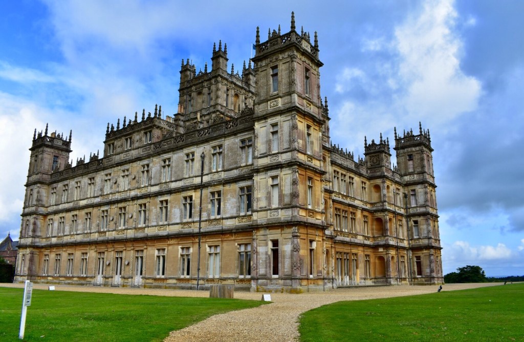 A Trip to Highclere Castle AKA Downton&nbsp;Abbey